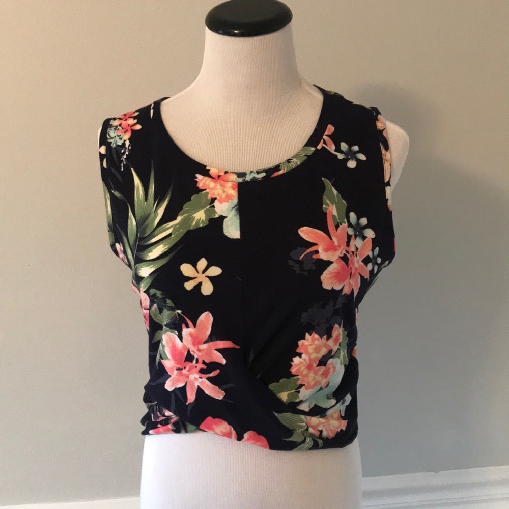 Floral crop top